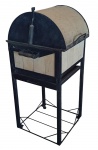 Forno a lenha para pizza - em ferro pintado e tijolo refratário - 129x60x60 cm - com poucos desgastes do tempo e do uso.