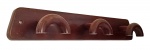Suporte em madeira envernizada - 10x59x11 cm - com desgastes no verniz.