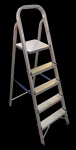 Escada em alumínio - 123x42x74 cm.
