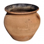 Grande vaso em cerâmica - 42x44 cm - com desgastes do uso.