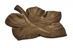 Pequeno centro de mesa em bronze - 03x19x21 cm.