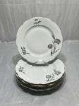 MZ Czechoslovakia - Jogo de 6 pratos rasos de mesa em porcelana floral com friso prata. Medindo 23,5cm de diâmetro.