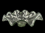 VIDRO, uma (1) grande fruteira confeccionada em vidro soprado translucido com tom esverdeado, medindo 18x51cm.