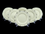 ALFRED MEAKIN, MARIGOLD, linha PRINCESS SHAPE, seis (6) pratos para sobremesa confeccionados em faiança vitrificada na tonalidade branca com formato dodecágonal, decorado por filetes geométricos em prata, medindo 20,5cm de diâmetro, 2 com leves sinais de craquele.