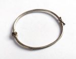 Vintage Luxo Jóias, Pulseira Argola em Prata de Lei, medindo 5,5cm de diâmetro interno. Encaixe Baioneta com trava. Peso total 5,39gr