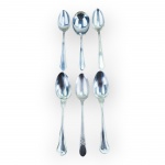 METAL PRATEADO, lote com seis (6) peças confeccionadas em metal espessurado a prata, sendo: A) 2 colheres de sopa e 1 de arroz da manufatura WILSHIRE, B) 2 colheres de sopa da manufatura CHRISTOFLE e C) 1 colher de sopa da manufatua W.M. ROGERS.