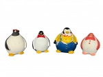 <b>ESCULTURAS</b>, quatro (4) esculturas representando pinguins de modelos, tamanhos e materiais distintos, 2 em porcelana (1 é um cofre) e 2 em faiança, maior medindo 13cm e menor 11cm, maior possui falhas na esmaltagem.