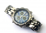 Vintage Coleção, Esportivo Relógio Citizen Azul Modelo 3540, Cronógrafo, Alarme, Quartz, em Aço medindo 40mm de diâmetro, Vidro Cristal, 6 Ponteiros, Calendário, Coroa na posição 4hs, Fundo em Aço de Rosca PROMASTER série 3540, Máquina Original Quartz com bateria nova em junho de 2026. Pulseira Original com regulagem para pulsos de 18cm