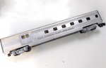Vintage Coleção, Ferromodelismo: Vagão de Passageiros em Alumínio e Eletrificado para Iluminação, do Trenzinho elétrico da American Flyer Lines, By Gilbert, 1960`s, U.S.A. medindo 34cm, usado