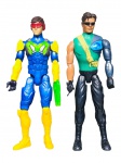 COLECIONISMO, lote composto por dois (2) bonecos de ação Max Steel, ambos da manufatura Mattel, em plástico, com corpos articulados e trajes estilo futurista/armadura. Ambos bonecos apresenta marcação Mattel Inc., apresenta sinais de uso e leves falhas, medindo 30cm de altura.