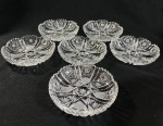 CONJUNTO DE 6 BOWLS EM CRISTAL EUROPEU E DENSA LAPIDAÇÃO.  UM COM BICADO. 1MEDIDAS:  14 CM