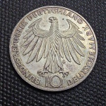 Alemanha Federal, moeda de prata de 1972 de 10 marcos, "Jogos Olímpicos de Munique" Peso 15,5 gramas. Abaixo da cotação do metal