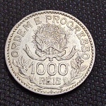 Brasil República, moeda de 1000 réis de prata. Peso total 10 gramas