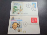 EUA e Panamá, lote com 2 FDC's, o dos EUA inteiro postal de 1981, com CBC's da visita do Papa João Paulo II. Um perfeito e o outro com PF's