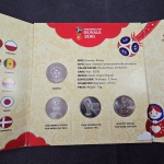 Rússia, FOLDER de luxo cartonado de 2018, com as moedas da Copa do Mundo FIFA de Futebol da Rússia 2018. Flor de cunho. Imperdível!