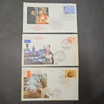 Lote com 3 FDC's de viagens do Papa João Paulo II
