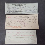 EUA, lote com 3 cheques compensados em 1903, 1870 e 1943, respectivamente: FIRST National Bank, Bowling Green Savings Bank e The Northern New York Trust, em excelente estado de conservação! Raros nesta qualidade!