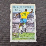 Brasil, selo de 1969, "Milésimo Gol de Pelé", com a assinatura do mesmo. A assinatura é idêntica a original