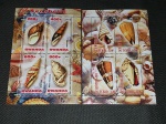 Lote com 2 blocos com selos tema "Conchas", MINT