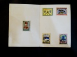 Afeganistão, folder com selos novos de 1965 dos correios afegão, presenteado à Embaixada Brasileira. Possui pontos de oxidação.