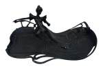 Antigo porta-cartões de visitas em metal patinado, em estilo Art Nouveau, representando figura feminina com vestido de longas linhas fluidas, integrada ao corpo da peça, com alças vazadas e ornamentação. Medidas: 24 x 30 x 10 cm.