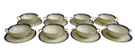 Bavaria, Germany - Oito xícaras para consommé em porcelana esmaltada, acompanhadas de seus respectivos pires, decorados com borda azul cobalto e filetes dourados. Bordas recortadas. Manufatura na base. Medidas consumme: 16 x 11,5 x 5 cm, pratinho; 16 cm.