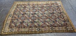 Tapete Shiraz antigo, confeccionado em lã, de manufatura oriental, excelente conservação. Medidas: 220 x 160 cm.