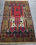 Tapete Hamadan antigo, confeccionado em lã, de manufatura oriental, em excelente estado de conservação. Medidas: 165 x 90 cm.