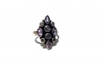Vintage Fashion Luxo, Anel Floral com Ametistas, em Prata de Lei 925, Aro 19. Peso total 5,16gr
