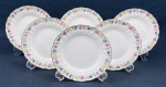 Grindley England - Marlborough Royal Petal "Greenway". Seis pratos para sobremesa em faiança inglesa esmaltada, com bordas recortadas, decoração floral policromada e filete dourado. Manufatura no verso. Medidas: 18 cm de diâmetro.