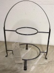 Lindo porta pratos prateado RIVA, acomoda 12 Pratos de mesa e 12 pratos de sobremesa.