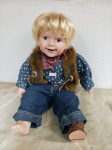 Antiga Boneca em porcelana  - modelo B18- (VEB18)