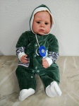 Boneco bebê reborn grande  roupa macacão verde com urso c/chupeta - sem base- (VEB28)