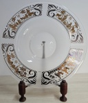 Maravilhosa tigela de Natal vintage LENOX, peça central de presépio, em vidro fosco, cenário em ouro 24k e platina. Mede: 6x36 cm. (Suporte não incluso) 