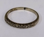 Meia Aliança em ouro branco 18K - 10 brilhantes -  aro 11 - 1,6g