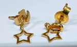 Par de Brincos em formato estrela em OURO 18K - Pesa: 0,9g