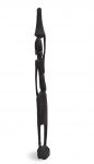 ANTIGA ESCULTURA AFRICANA EXECUTADA EM MADEIRA. MEDINDO 41 X 3 X 4 CM