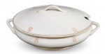 ANTIGA SOPEIRA EM PORCELANA MARCADA IRFM. COM FIO DE CABELO CONFORME FOTOS. MEDINDO 19 X 22 X 39 CM