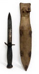 ANTIGA FACA DE TRINCHEIRA COM BAINHA MARCADA FI ( FÁBRICA DE ITAJUBÁ ). MEDINDO 27.5 CM