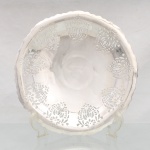 Medidas: Alt.: 7 x Diam.: 30cm.