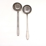 .Medidas: Comp.: 31,5 x Larg.: 8,5cm..Medidas: Comp.: 30,5 x Larg.: 9cm.