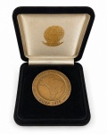 "Numismática. Brasil. Medalha, 1978. Visita do presidente Geisel a Bonn C M. Bronze.