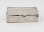 Caixa de cigarros em prata sterling 925 . Peso bruto. 271 gr .Med. 13 x 9 cm