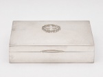 Caixa de cigarros em prata sterling 925 . Peso bruto. 358 gr .Med. 14 x 10 cm