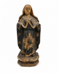 Arte Sacra : Imagem de Santa Rita de Cássia , esculpida em madeira policromada , faltam as mãos , marcas do tempo , no estado. Med. 22 cm alt