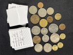 Moedas circuladas de Portugal e 18 envelopes identificados, 10 centavos 1964, 10 centavos 1960, 20 centavos 1972, 50 centavos 1961, 50 centavos 1968, 50 centavos 1976, 1 escudo 1975, 5 escudos 1976, 10 escudos 1988, 20 escudos 1987, 20 escudos 1988, 1 escudo 1984, 1 escudo 1989, 1 escudo 1990, 1 escudo 1996, 2,5 escudos 1964, 2,5 escudos 1978, 2,5 escudos 1979, 5 escudos 1963, 5 escudos 1946.