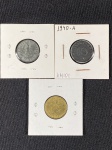 Moedas circuladas da Alemanha Nazista – Segunda Guerra Mundial, 10 Pfennig A  1938, 10 Pfennig A  1940, 10 Pfennig D  1941. Item não promove ou glorifica violência ou intolerância racial. Está a venda apenas para fins de preservação da memória histórica. Organização do leilão não faz apologia a quaisquer movimentos políticos ou ideológicos, e repudia qualquer ideologia de cunho racista.