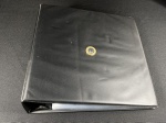 Álbum usado em bom estado de conservação com 25 folhas acrílicas BCW usadas, sem moedas, cada uma para 20 coin holders.
