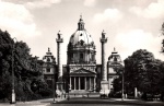 Cartão Postal Viena, Austria - Igreja de São Carlos Barromeu,usado, circulado 19/10/1971
