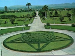 Cartão Postal Resende, RJ - Vista dos Jardins Fonteiriços à A.M.A.N. - Academia Militar das Agulhas Negras, Editora Ambrosiana ref. 1593, sem uso